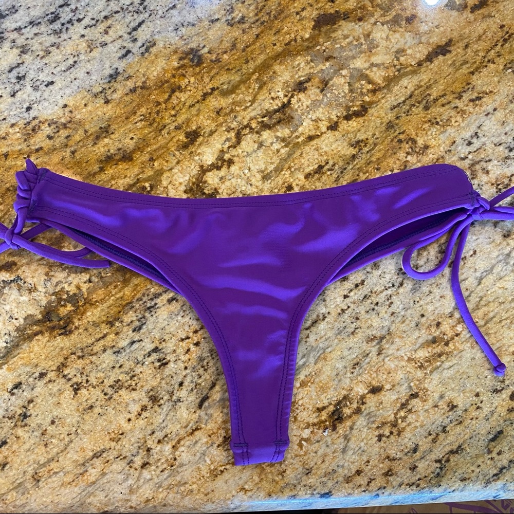 Bikini bottom